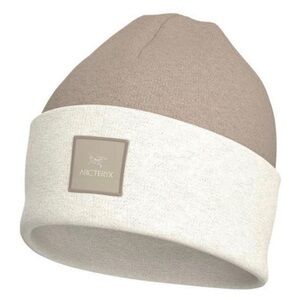 🆕NWT Arc’Teryx Colour Block Toque